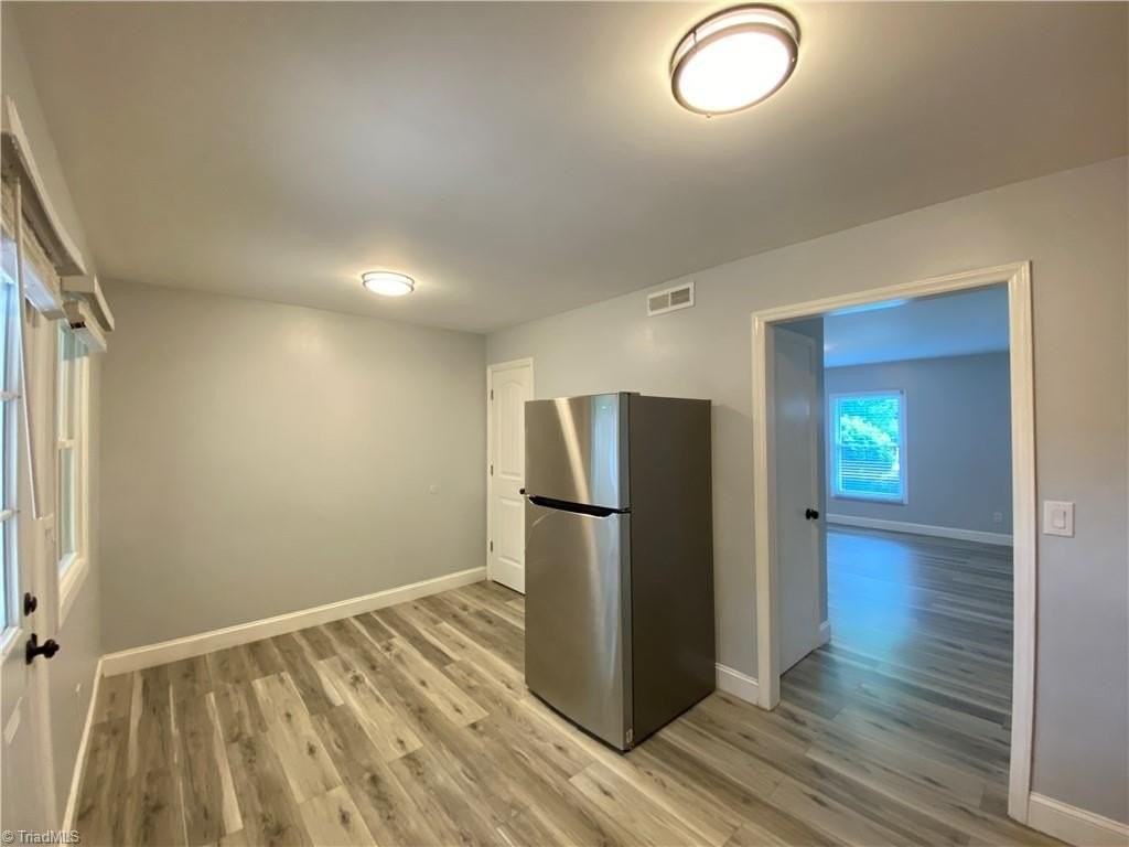 331 Vineyard Park Court - Photo 6 of 14