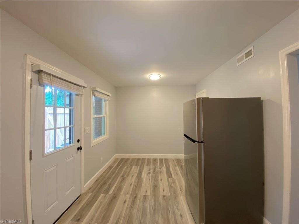 331 Vineyard Park Court - Photo 7 of 14