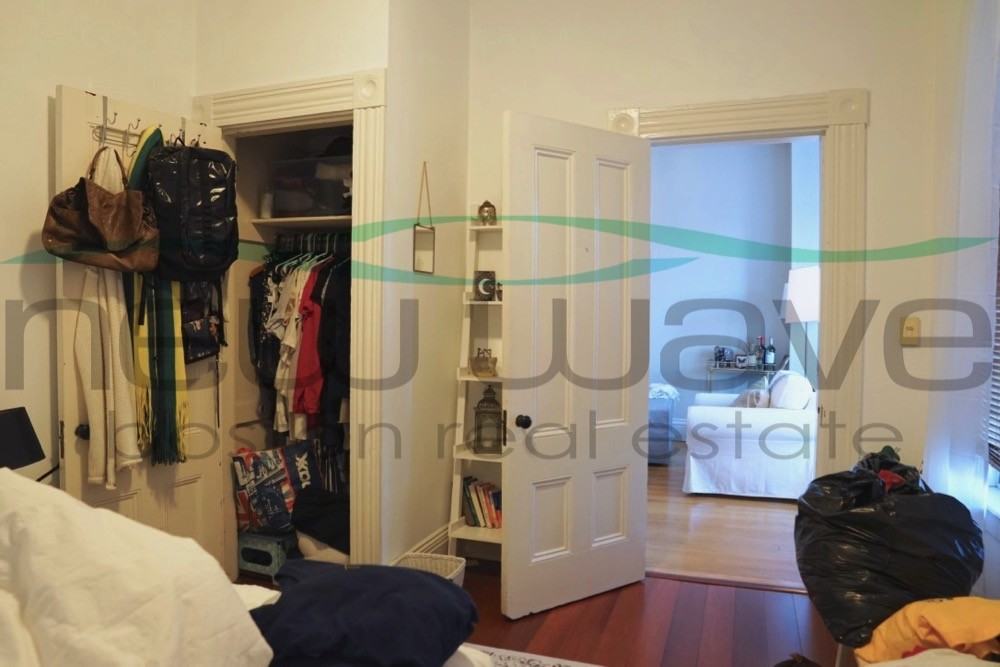 261 Shawmut Ave #9 - Photo 7 of 10