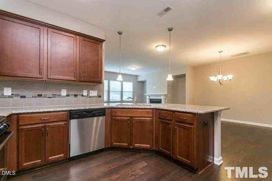 1142 Lookout Ridge Rd - Photo 6 of 21