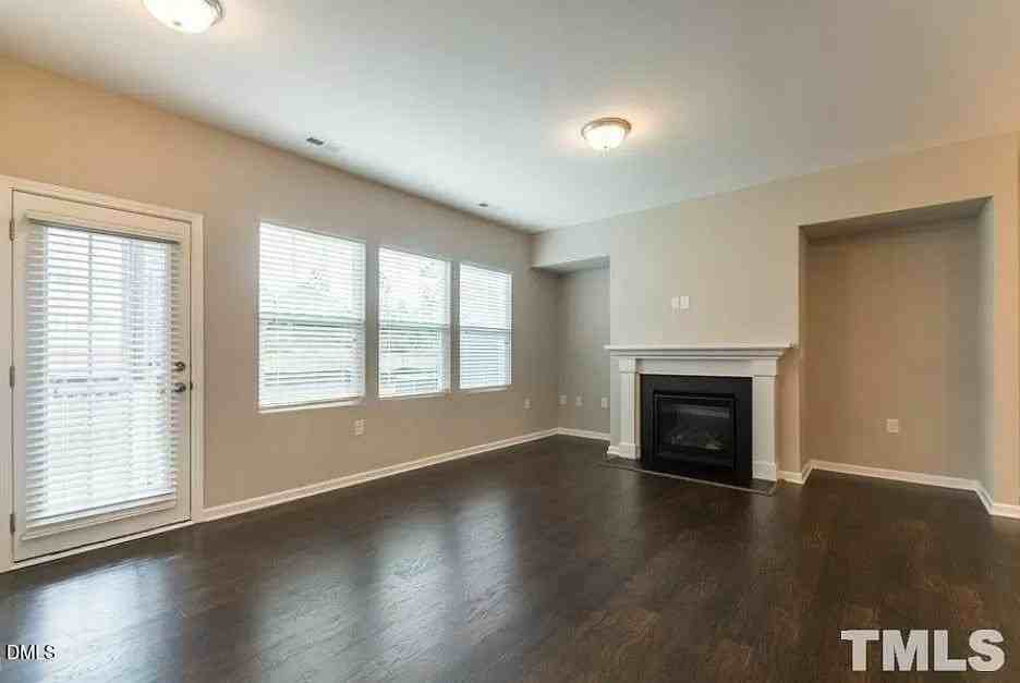 1142 Lookout Ridge Rd - Photo 7 of 21