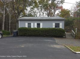 featured image of 1540 Sawkill Rd