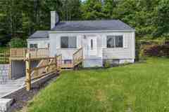 190 Pine Creek Rd - Photo 1 of 1