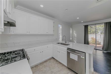 17831 Hazelwood Ct - Photo 7 of 41