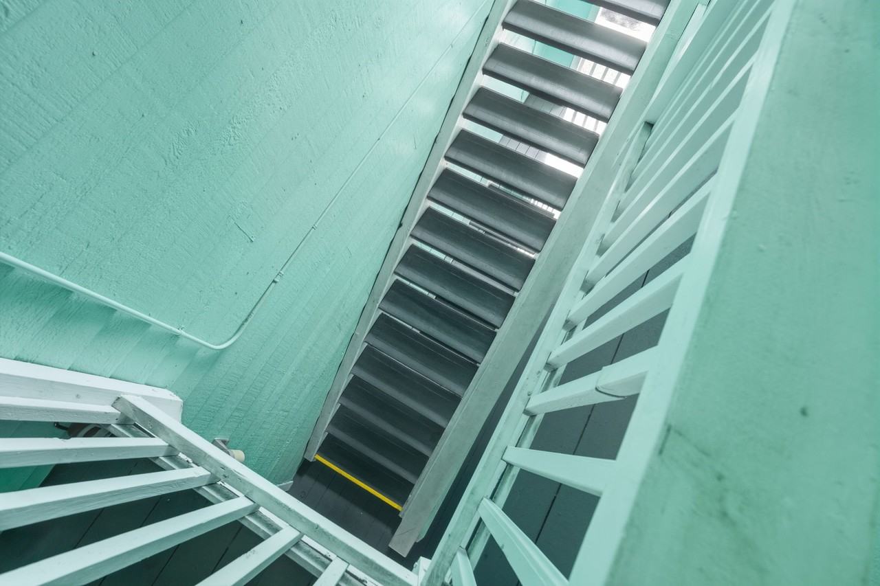 3002 W Cleveland St - Photo 3 of 26