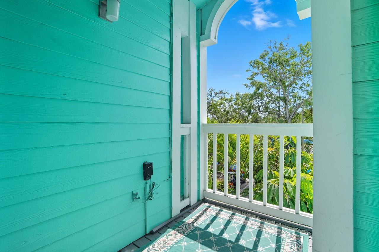 3002 W Cleveland St - Photo 4 of 26