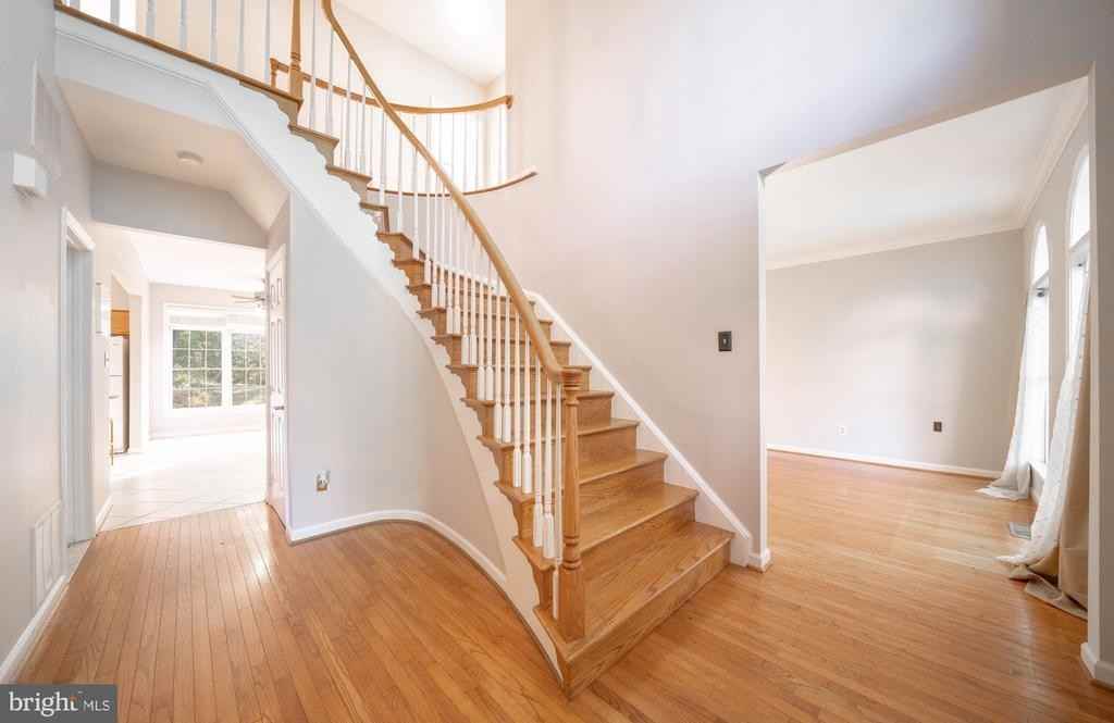 13840 Laurel Rock Ct - Photo 3 of 30