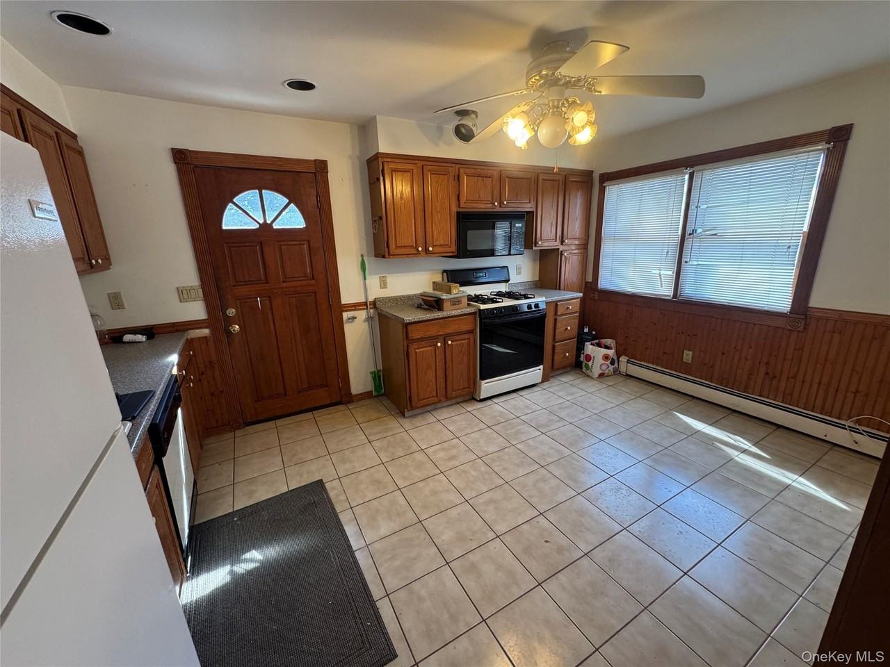 260 17th Street - Photo 2 of 10