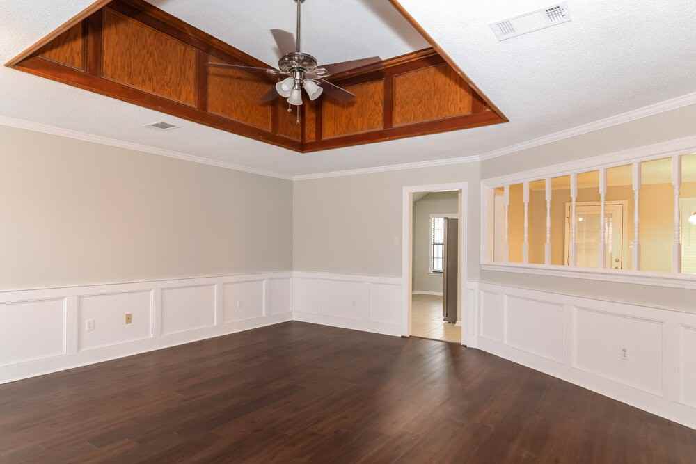 7159 Eastover Blvd - Photo 3 of 15