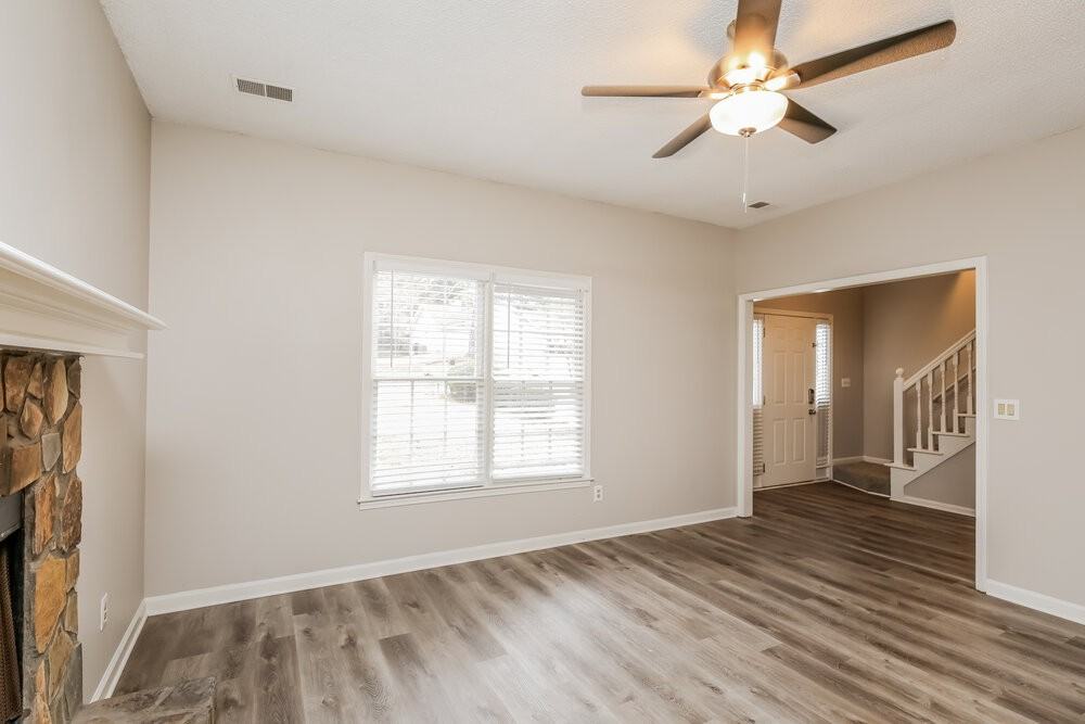 4834 Diggers Way - Photo 4 of 17