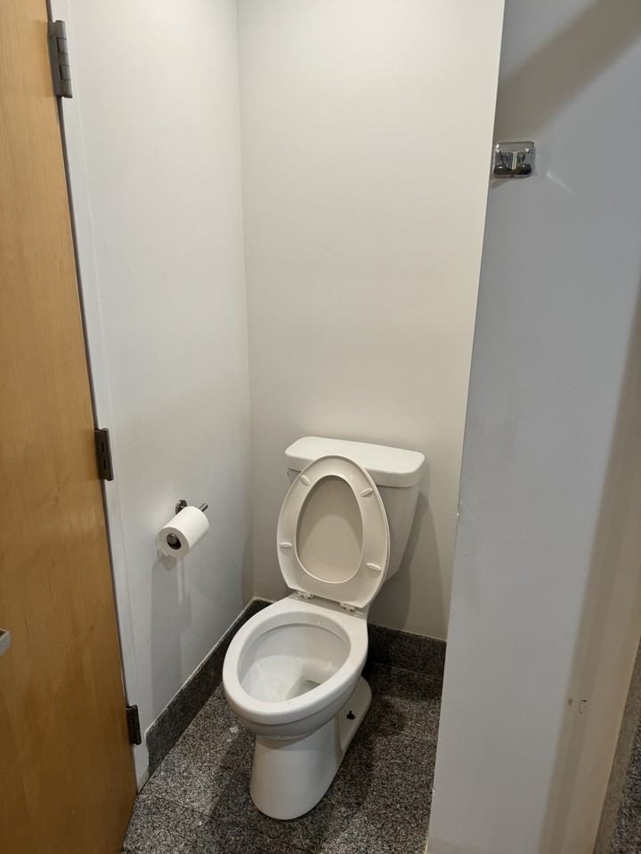 257 Friend St #1 - Photo 7 of 44