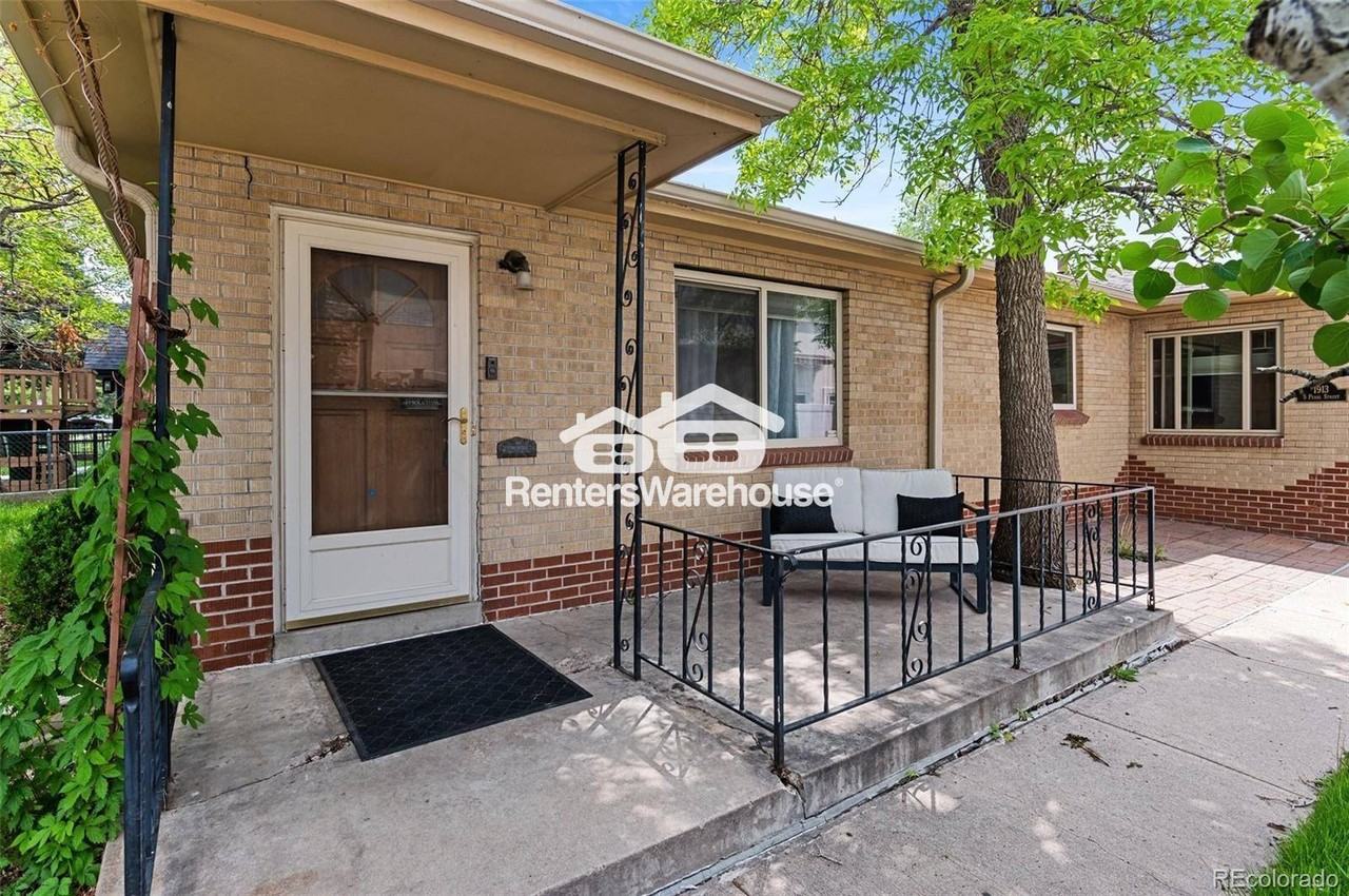 1915 South Pearl Street - Photo 2 of 33