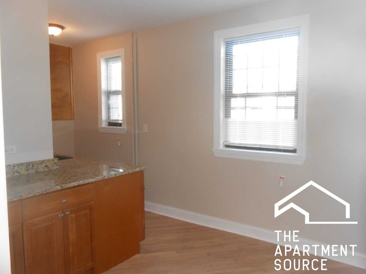 894A Green Bay Rd #01 - Photo 2 of 11