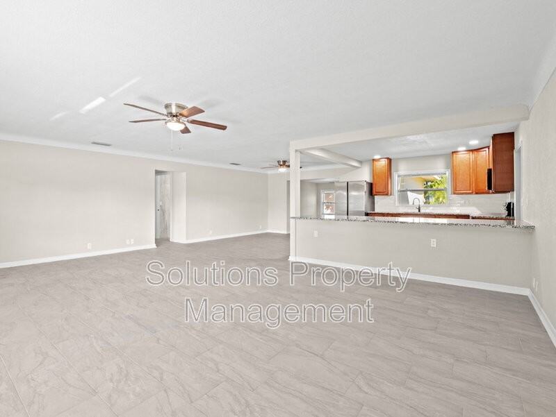 7740 Pine Lake Dr - Photo 6 of 22