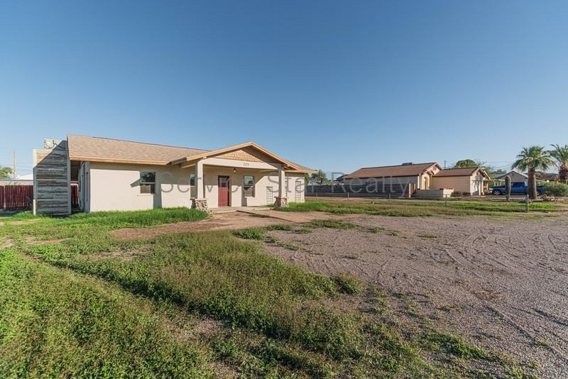 225 N Central Ave - Photo 3 of 25