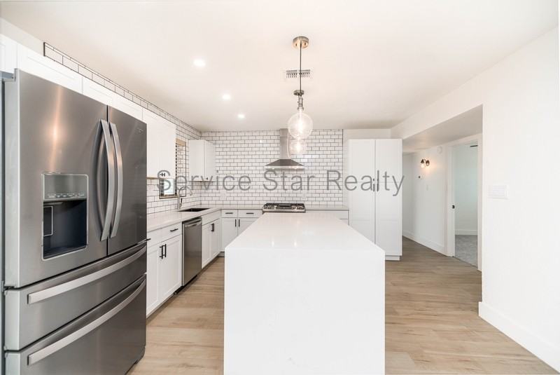 1622 E Bishop Dr - Photo 6 of 24