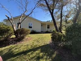 featured image of 2714 Cranbrook Dr