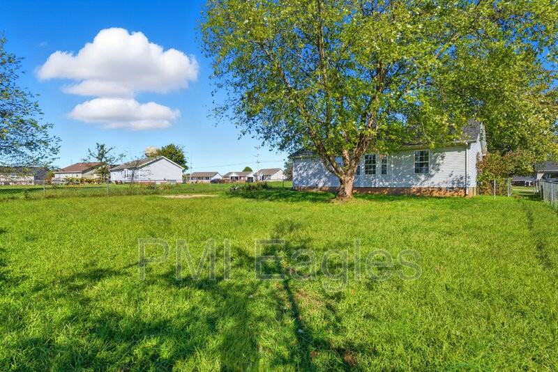 112 Waterford Drive - Photo 6 of 16