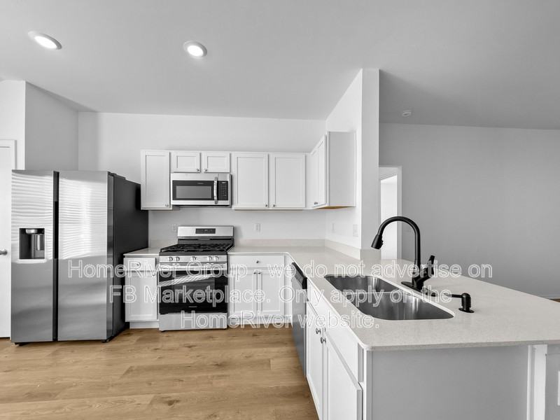 3832 Louthea Ln - Photo 5 of 28