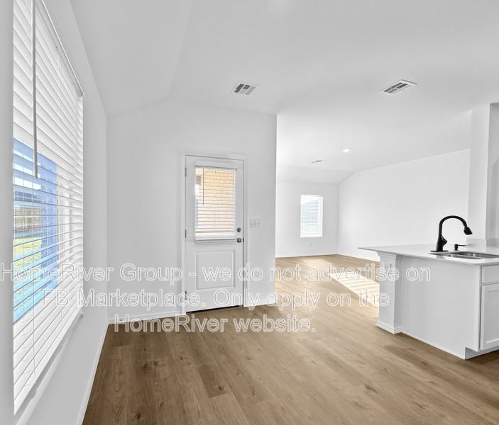 3840 Louthea Ln - Photo 2 of 22