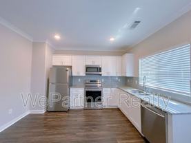2031 Ocean Dr Nw - Photo 1 of 1