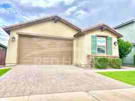 featured image of 41300 W Palmyra Ln