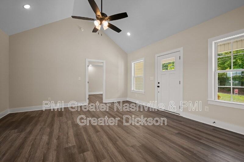 1014 Northside Dr - Photo 7 of 30