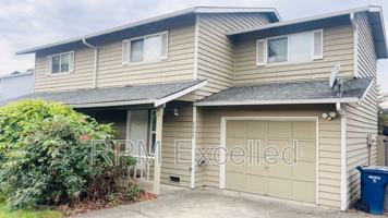 featured image of 2009 C St Se #B