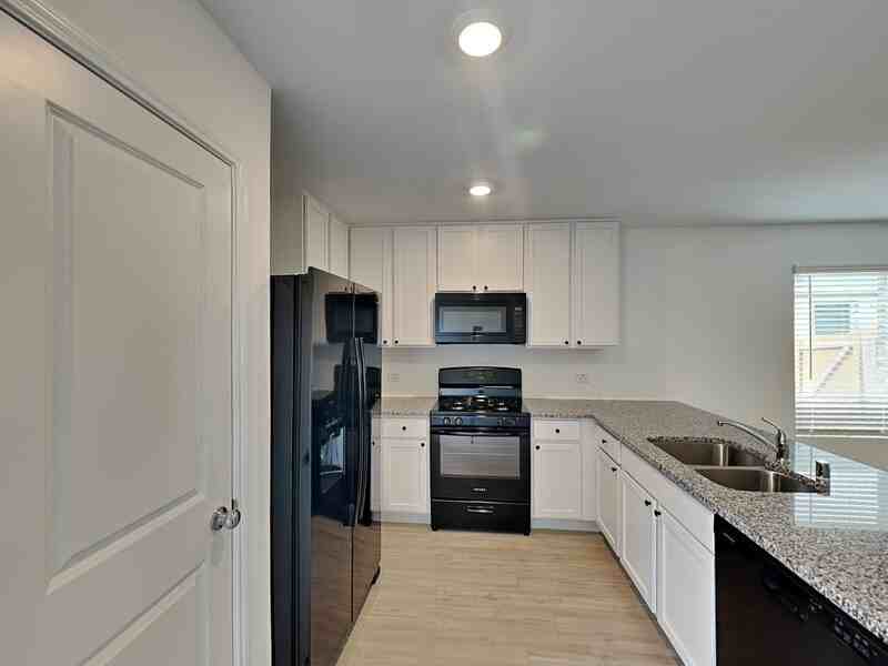 1105 Blazin Bronco Trail - Photo 4 of 17