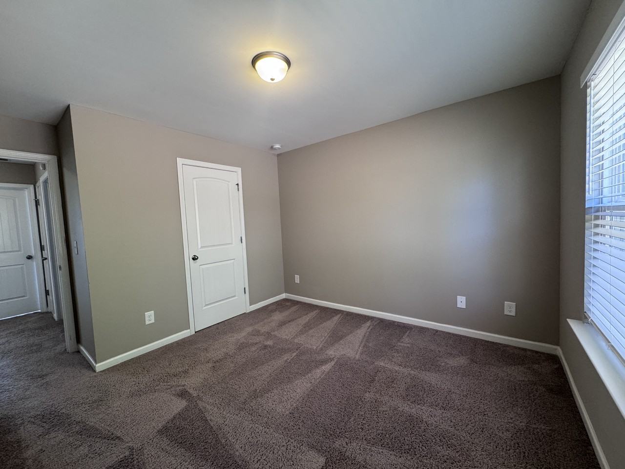 344 Fieldcrest Drive - Photo 6 of 29