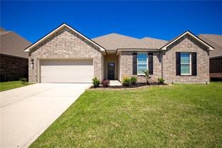 681 Lakeshore Village Dr - Photo 1 of 1