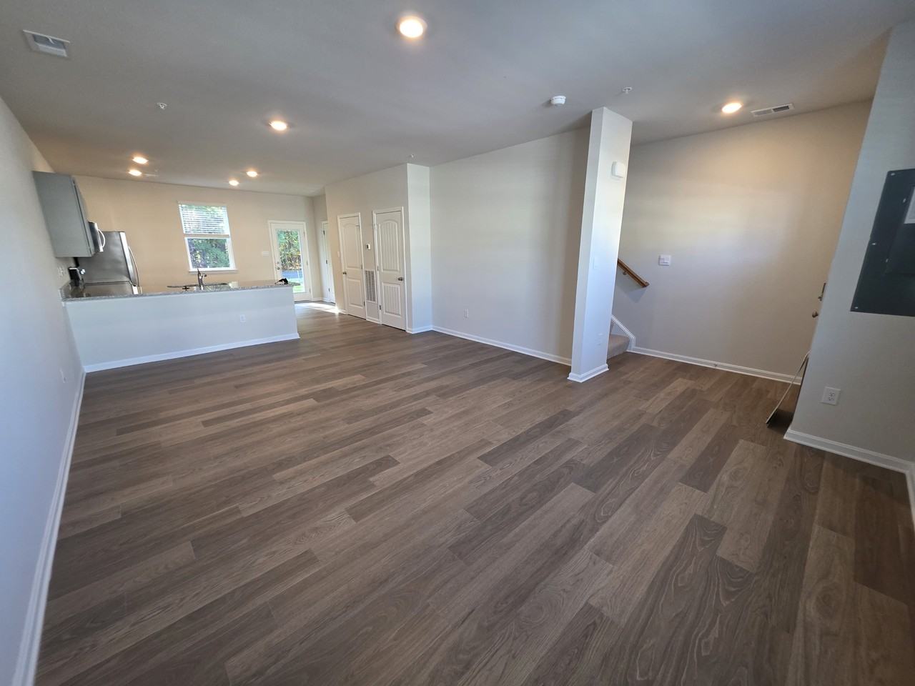 836 Mersey Ln - Photo 2 of 17