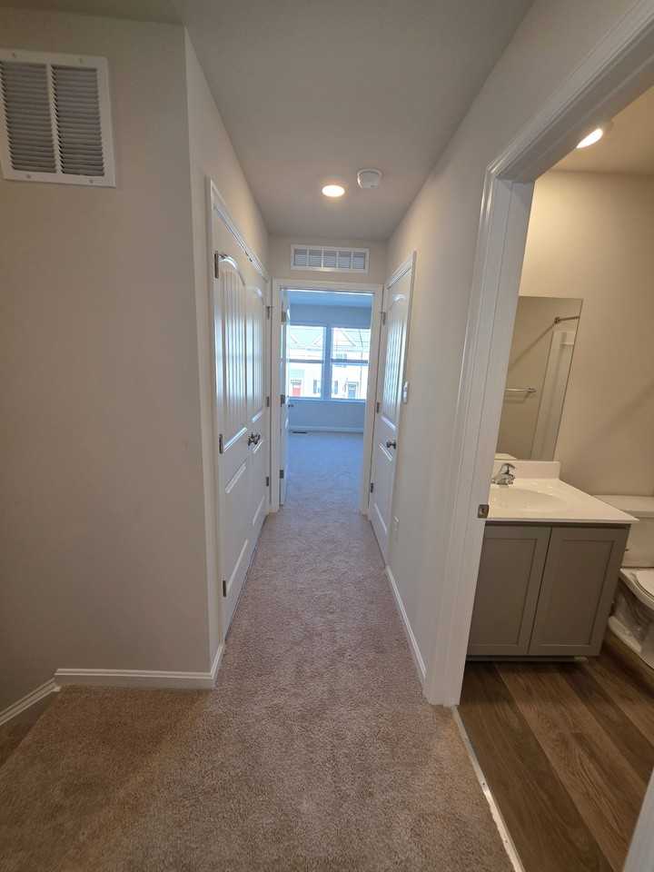 836 Mersey Ln - Photo 6 of 17