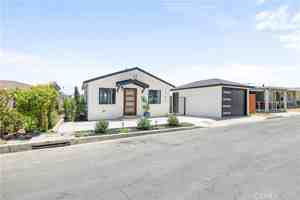 featured image of 2934 Haven St