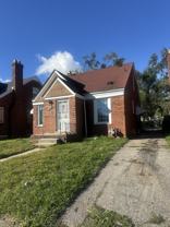 18915 Hamburg St - Photo 1 of 1
