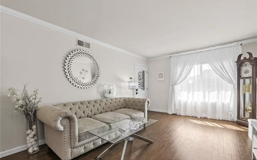 17621 17Th St - Photo 3 of 11