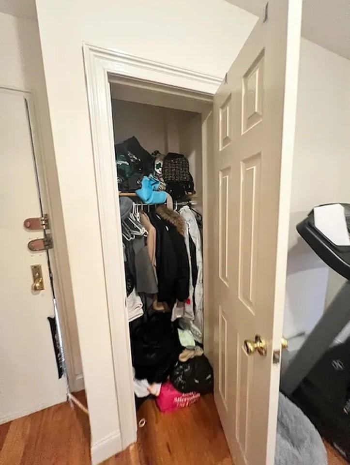 56 W 65Th St - Photo 3 of 7