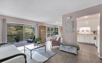 286 Oakleaf Dr - Photo 1 of 1