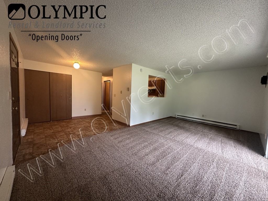 7448 Trails End Dr Se - Photo 2 of 13