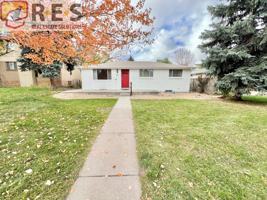 featured image of 2675 S Josephine St