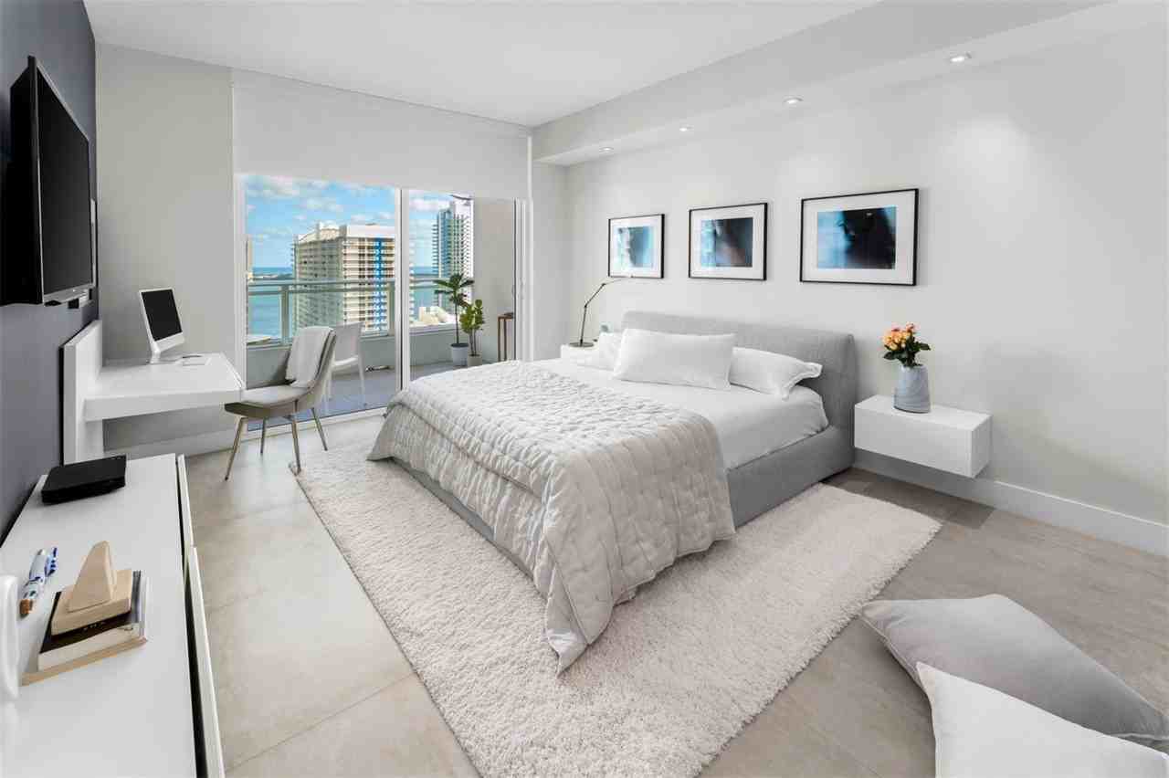 1080 Brickell Ave - Photo 3 of 11