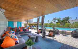 901 Hancock Ave - Photo 1 of 1