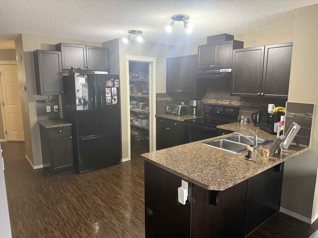 2341 Casselman Cres Sw - Photo 3 of 27