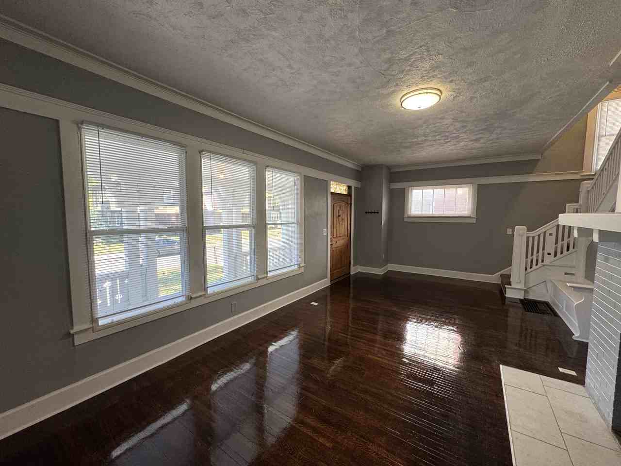 2925 Washington Blvd - Photo 6 of 29