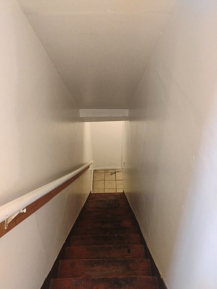 847 W 43rd St #3-8 - Photo 2 of 7