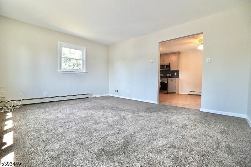 15 Wright Ct #2 - Photo 3 of 13