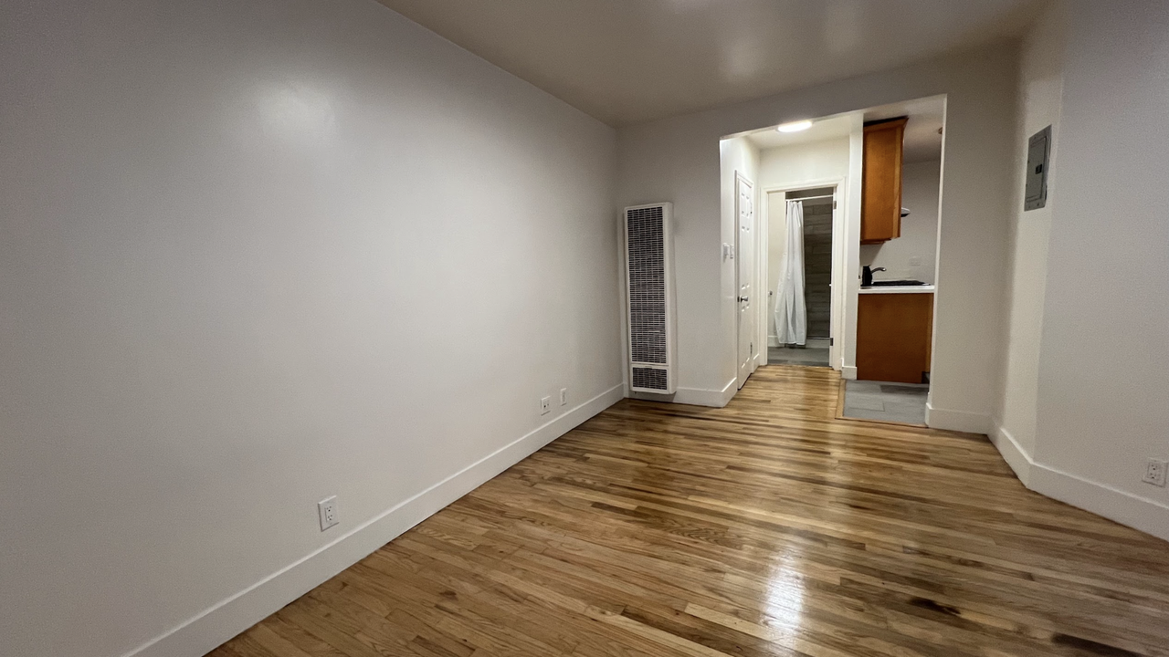 308 Turk Street - Photo 3 of 10