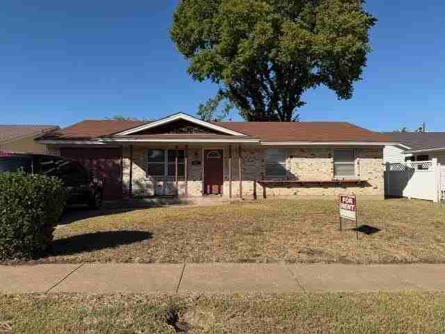 4513 Huntington Dr - Photo 2 of 22