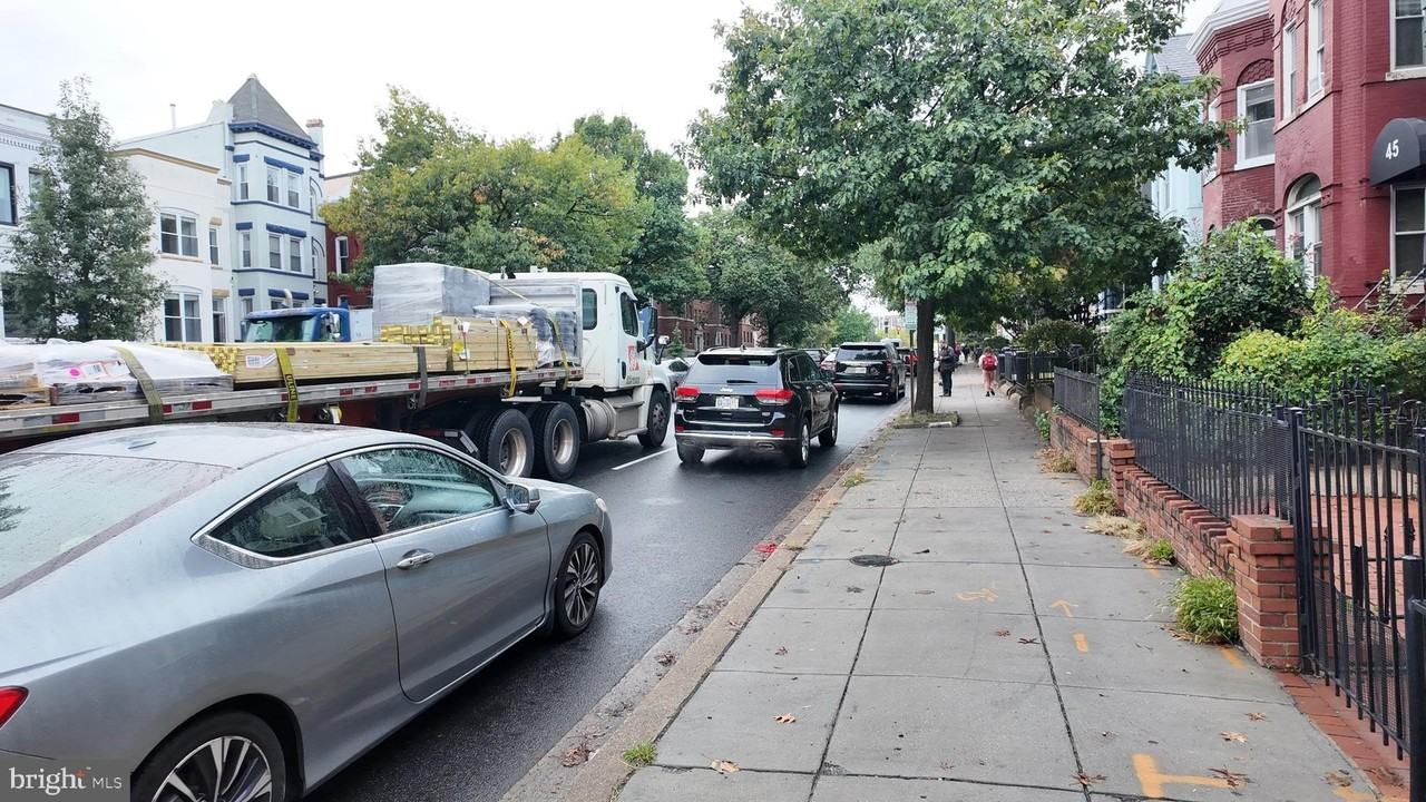 41 New York Ave Ne Unit B #B - Photo 3 of 23