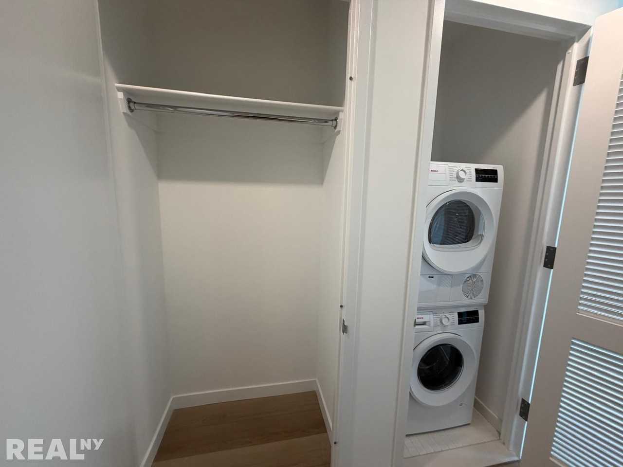 Paseo Pl #502 - Photo 4 of 15